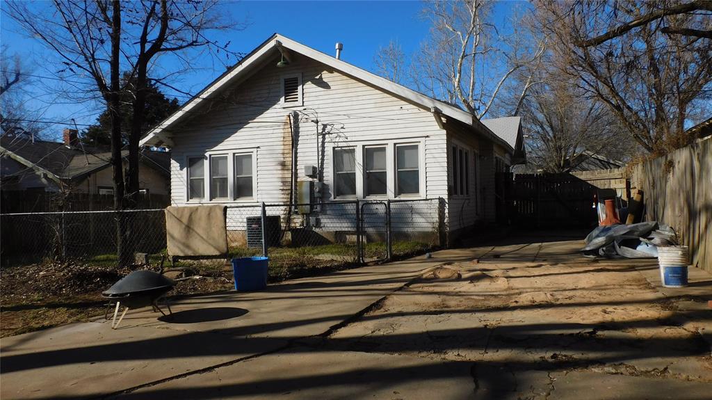 1950 W Park Property Photo 32