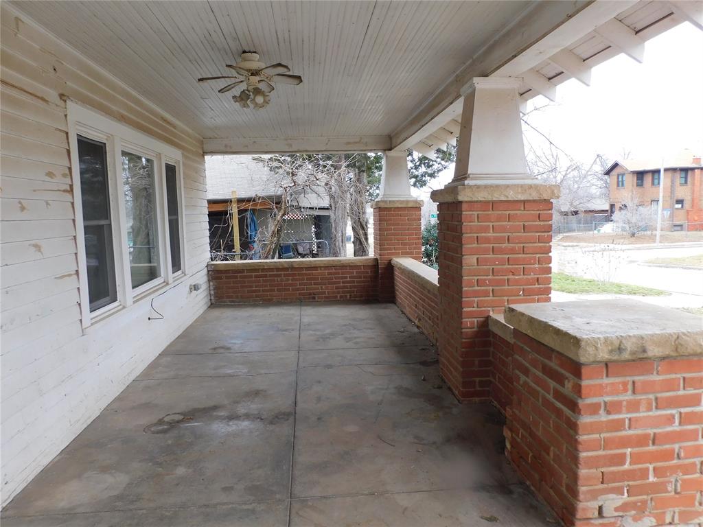 1950 W Park Property Photo 40
