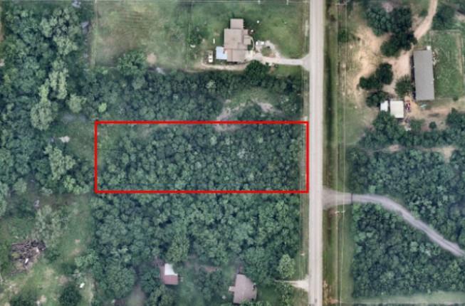 N Anderson Road Property Photo 2