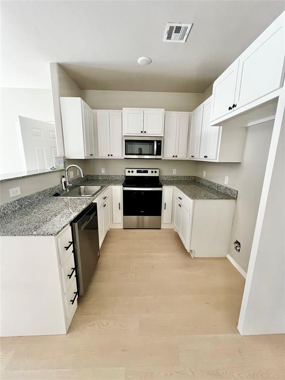 4416 Epperly Drive A & B Property Photo 2