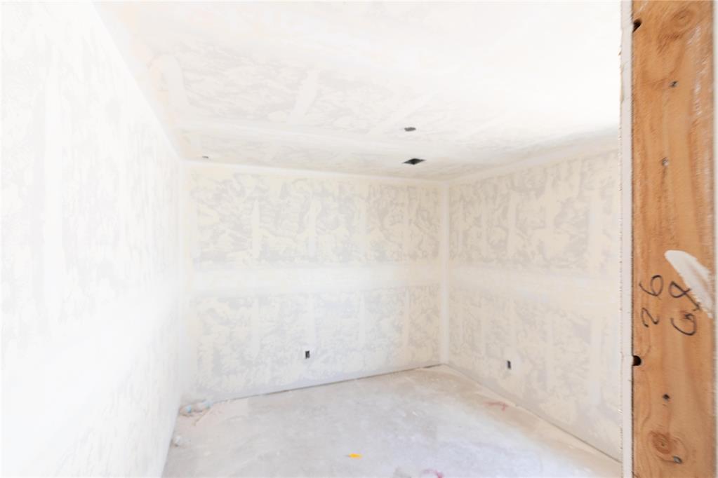 8308 Hazelwood Way Property Photo 15