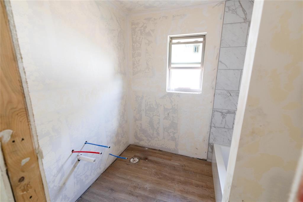 8308 Hazelwood Way Property Photo 17
