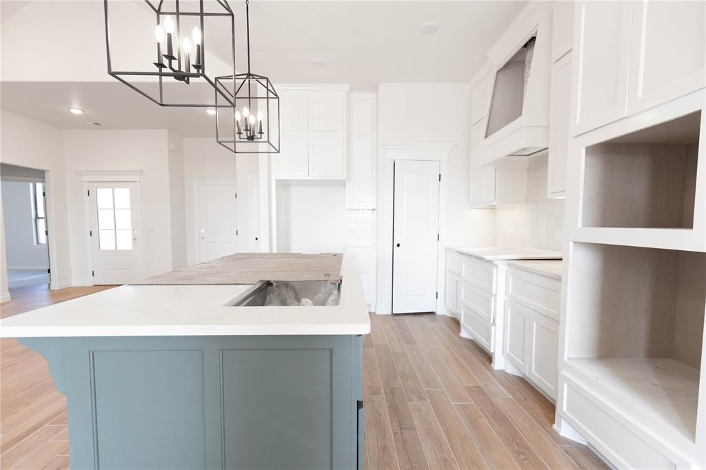 15408 Bedford Road Property Photo 4