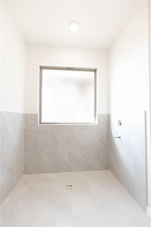 15408 Bedford Road Property Photo 10