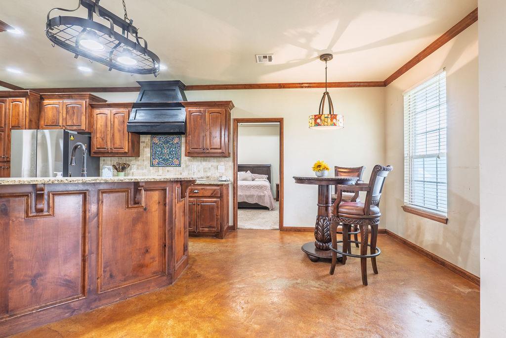 33705 Waco Road Property Photo 12