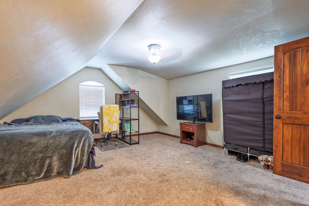 33705 Waco Road Property Photo 36