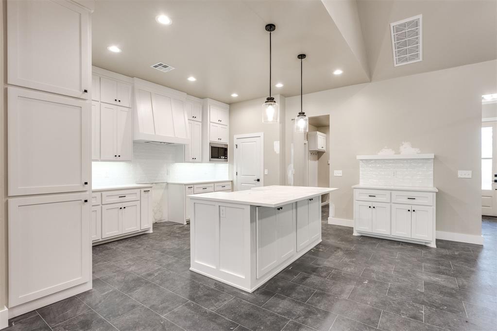3146 N Henney Road Property Photo 15