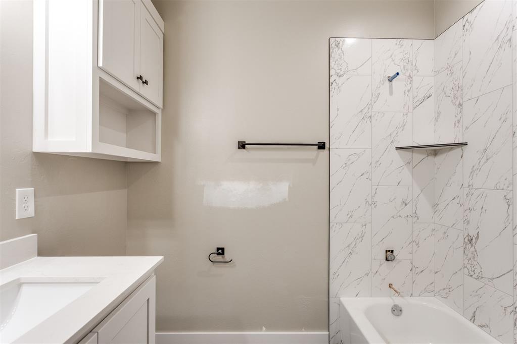 3146 N Henney Road Property Photo 42