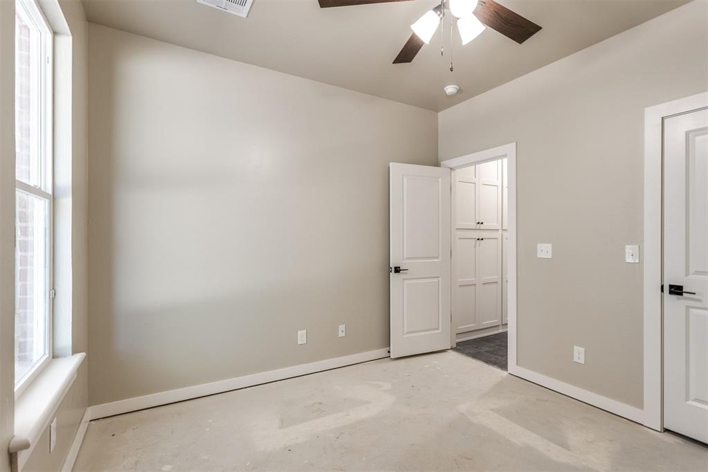 3146 N Henney Road Property Photo 46