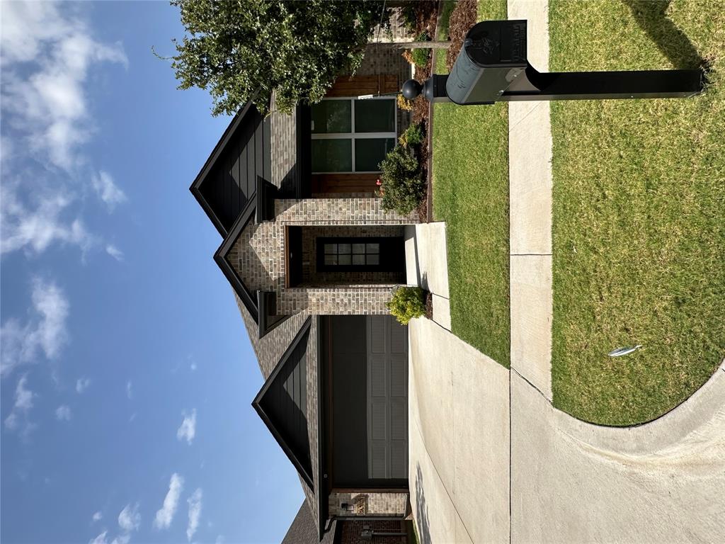 16305 Steppe Drive Property Photo 1