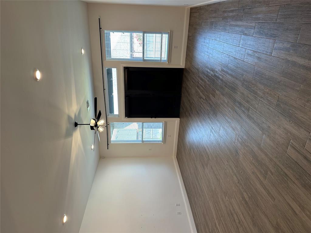 16305 Steppe Drive Property Photo 32