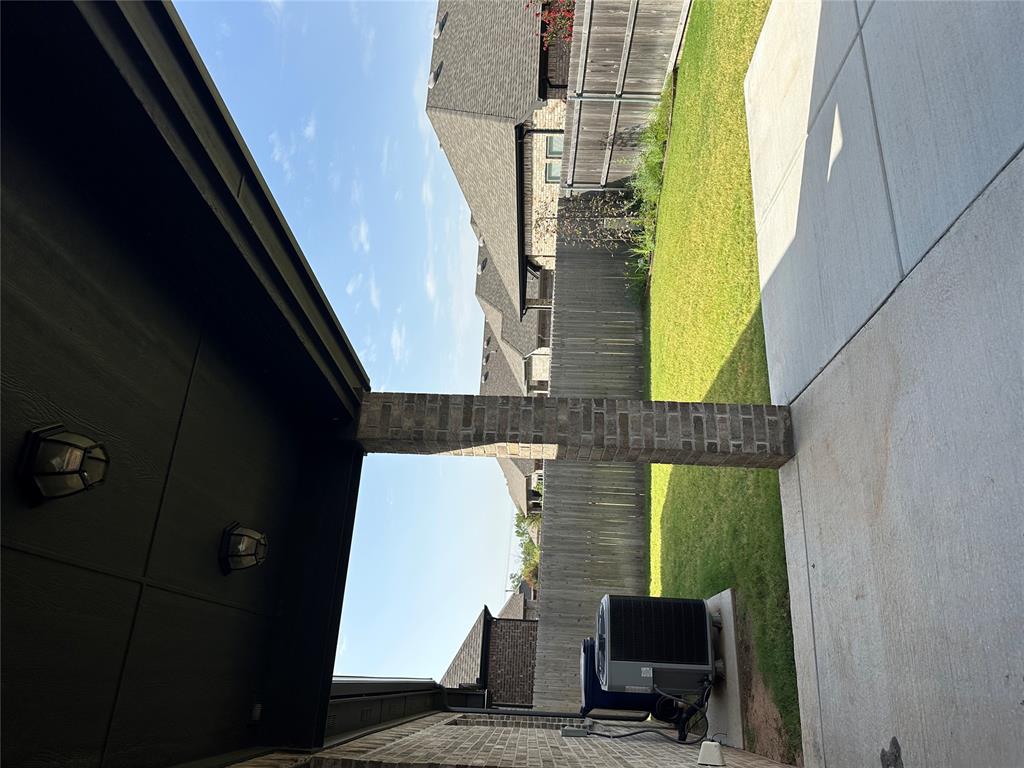 16305 Steppe Drive Property Photo 37