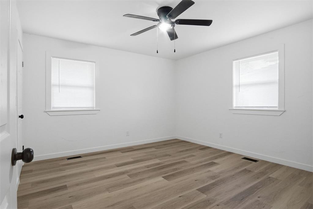 915 S 6th Street Property Photo 29