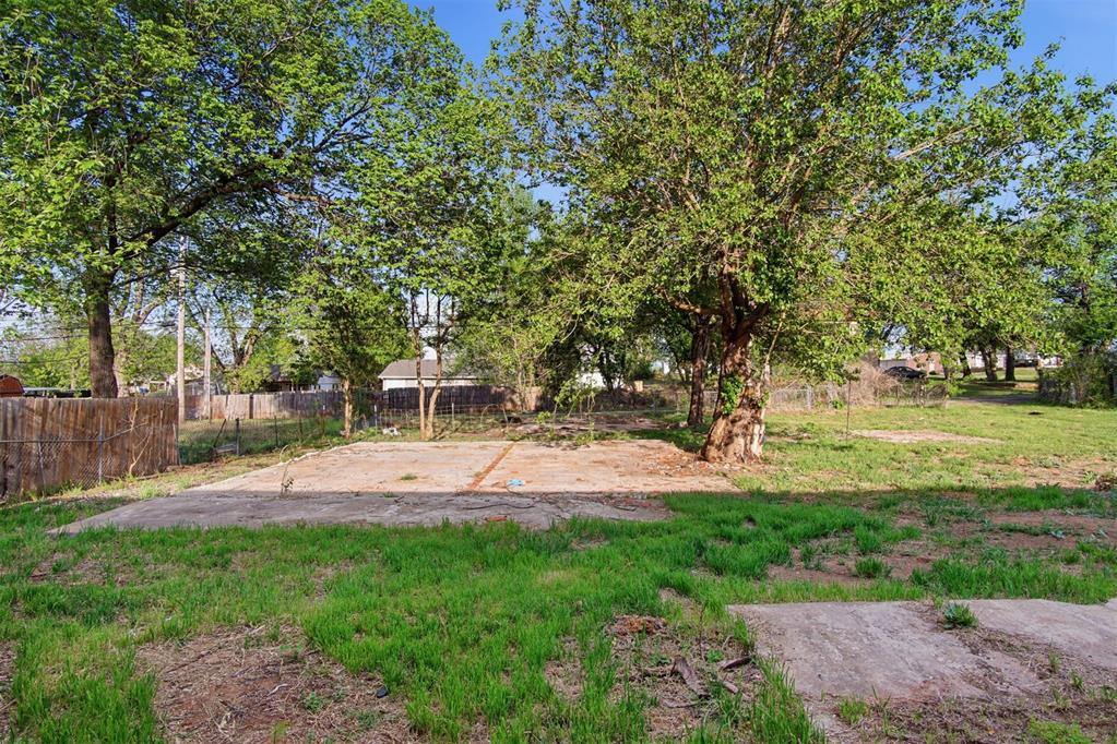 915 S 6th Street Property Photo 35