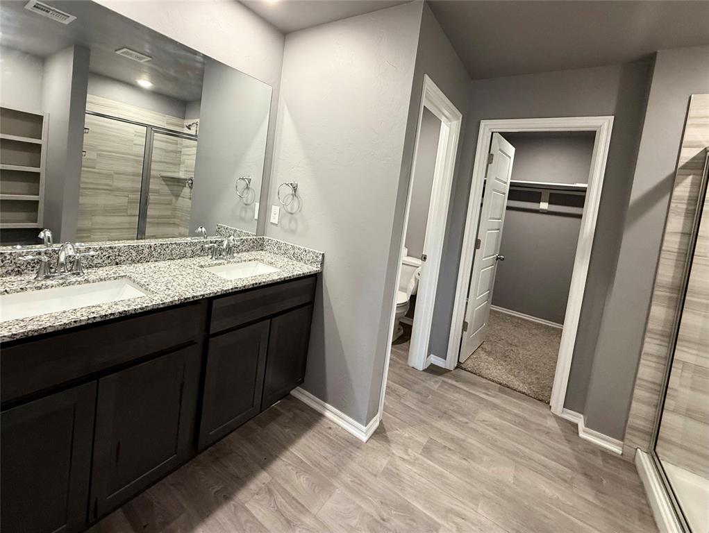 14204 S Babbling Brook Drive Property Photo 9