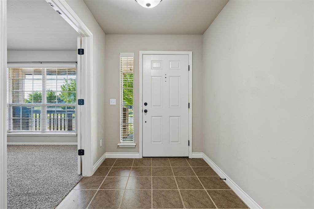 11425 Nw 131st Street Property Photo 6