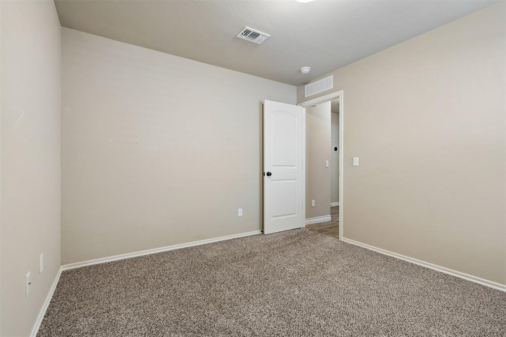 11425 Nw 131st Street Property Photo 21