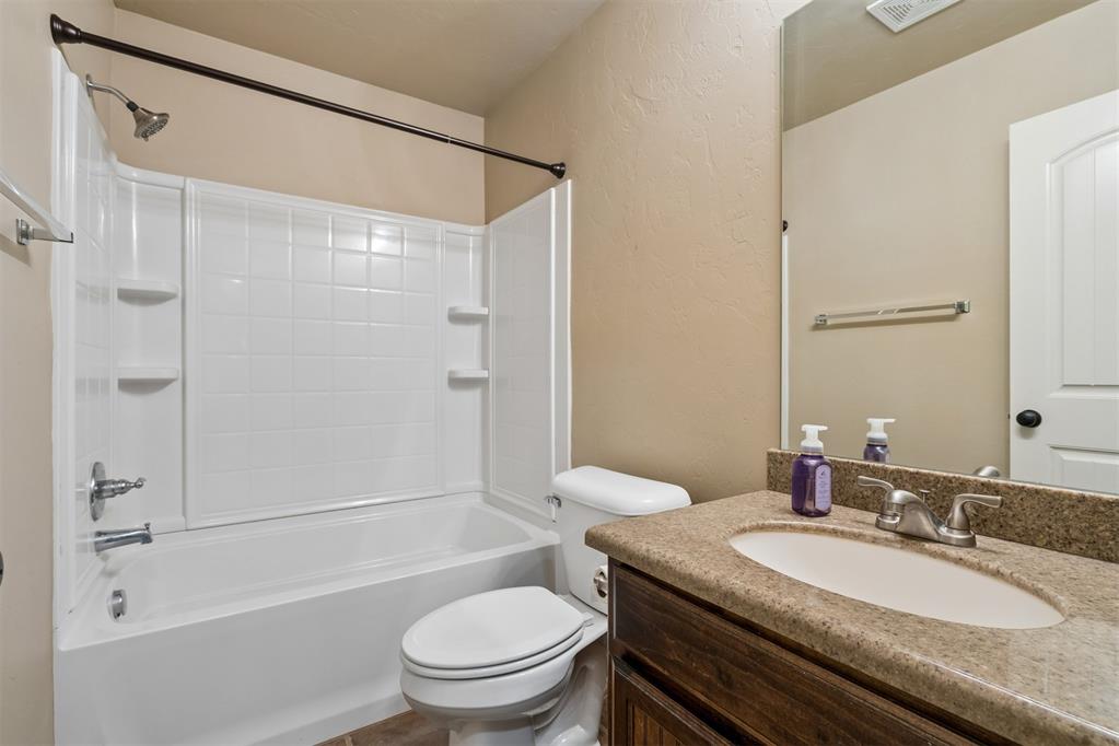 11425 Nw 131st Street Property Photo 28