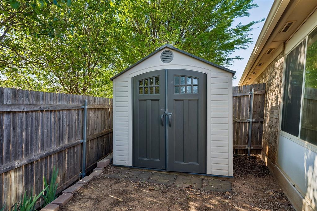 11425 Nw 131st Street Property Photo 29