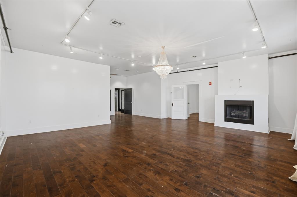 120 E Randolph Avenue Property Photo 25