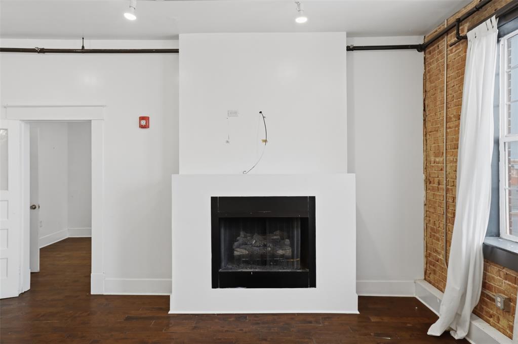 120 E Randolph Avenue Property Photo 26