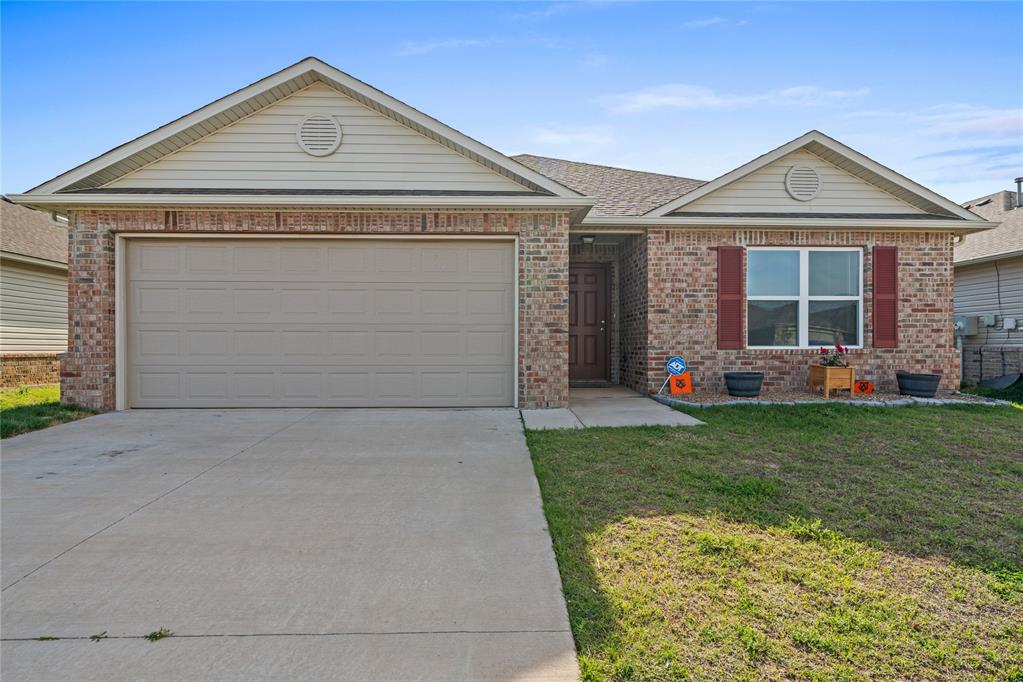 1319 Chuck Wagon Drive Property Photo 1