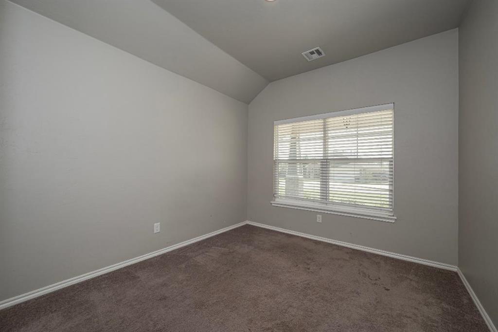 1281 Lakeview Drive Property Photo 13