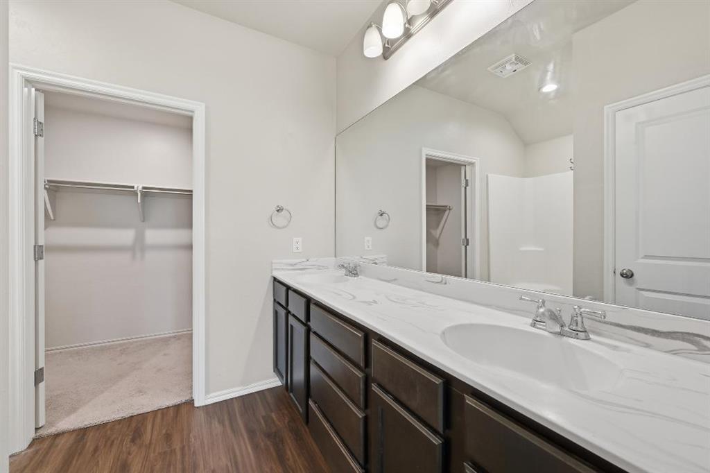 1281 Lakeview Drive Property Photo 15