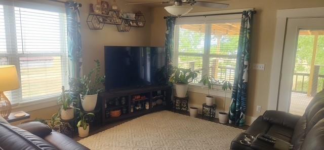 514 N J Street Property Photo 10