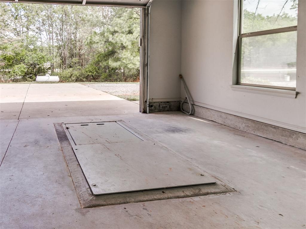 19430 Hidden Pines Drive Property Photo 35