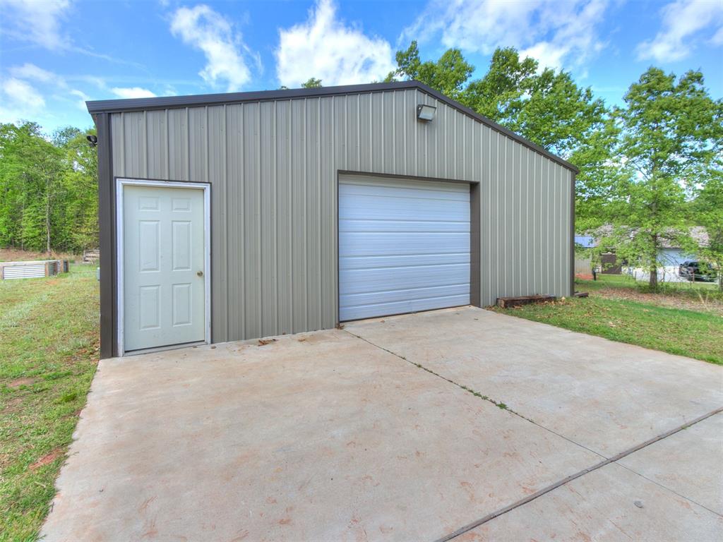 19430 Hidden Pines Drive Property Photo 37