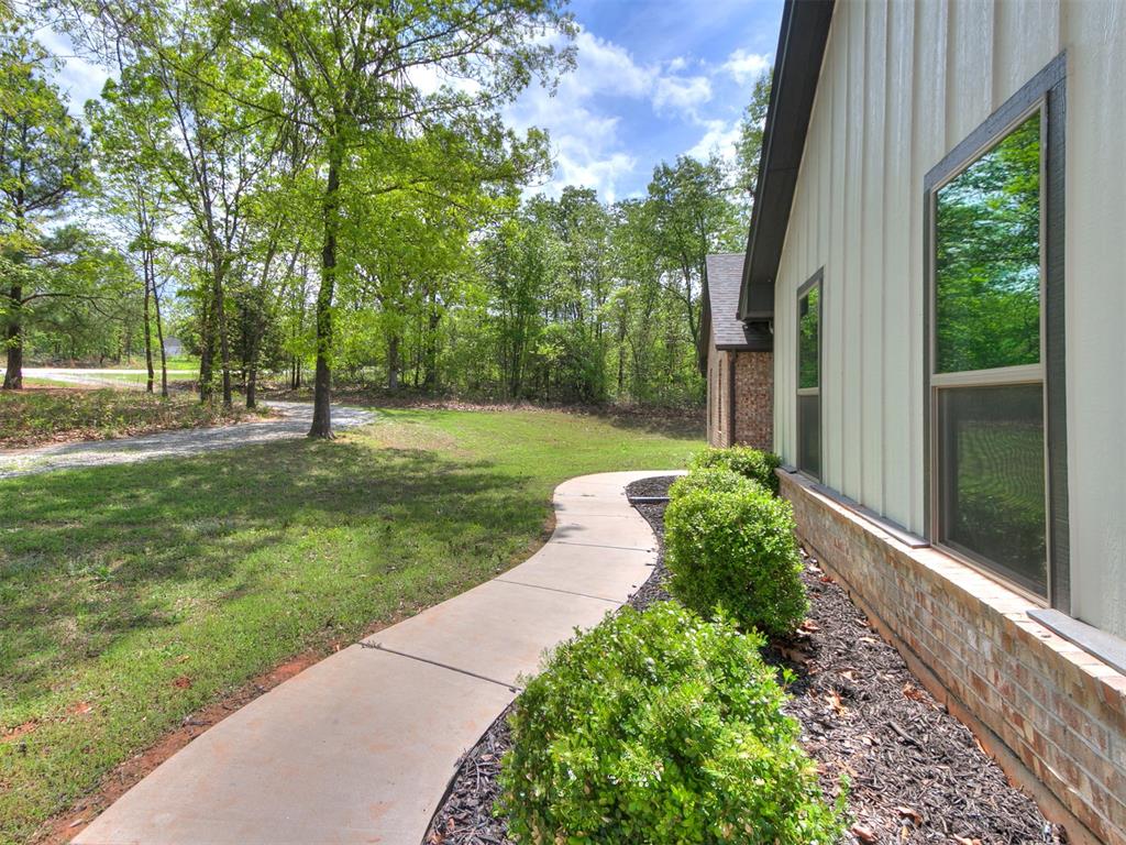 19430 Hidden Pines Drive Property Photo 40