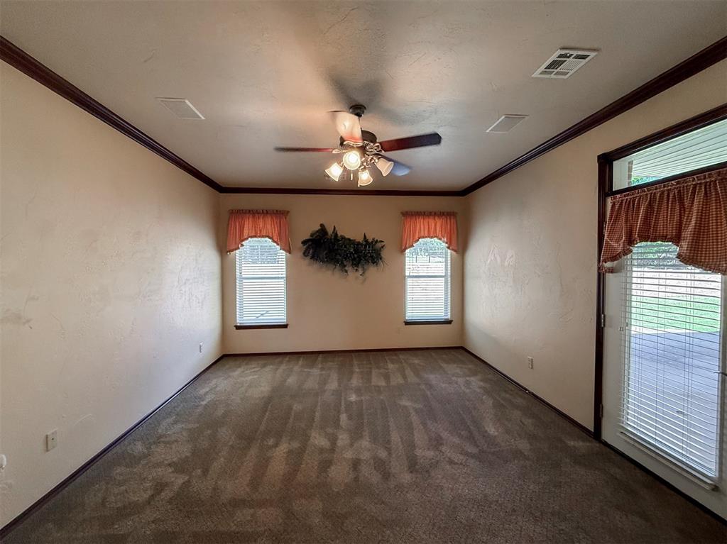 23505 E Waterloo Road Property Photo 21