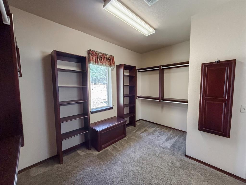 23505 E Waterloo Road Property Photo 25