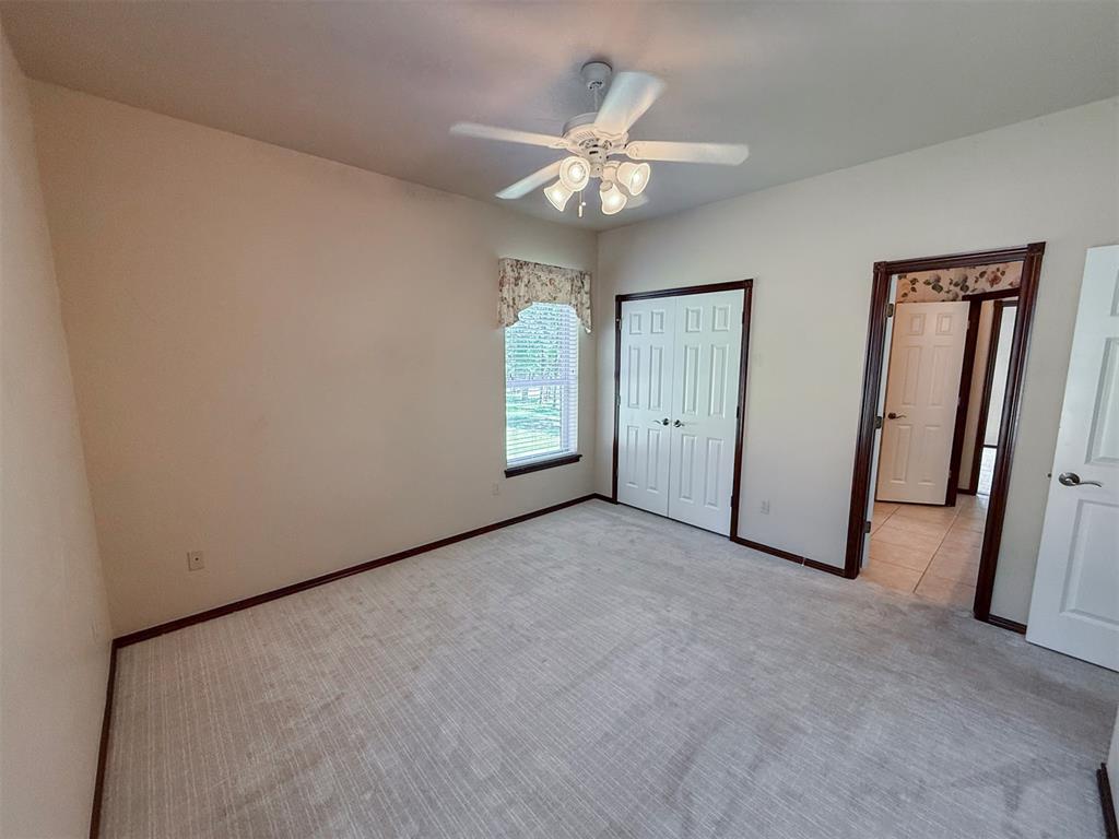 23505 E Waterloo Road Property Photo 28