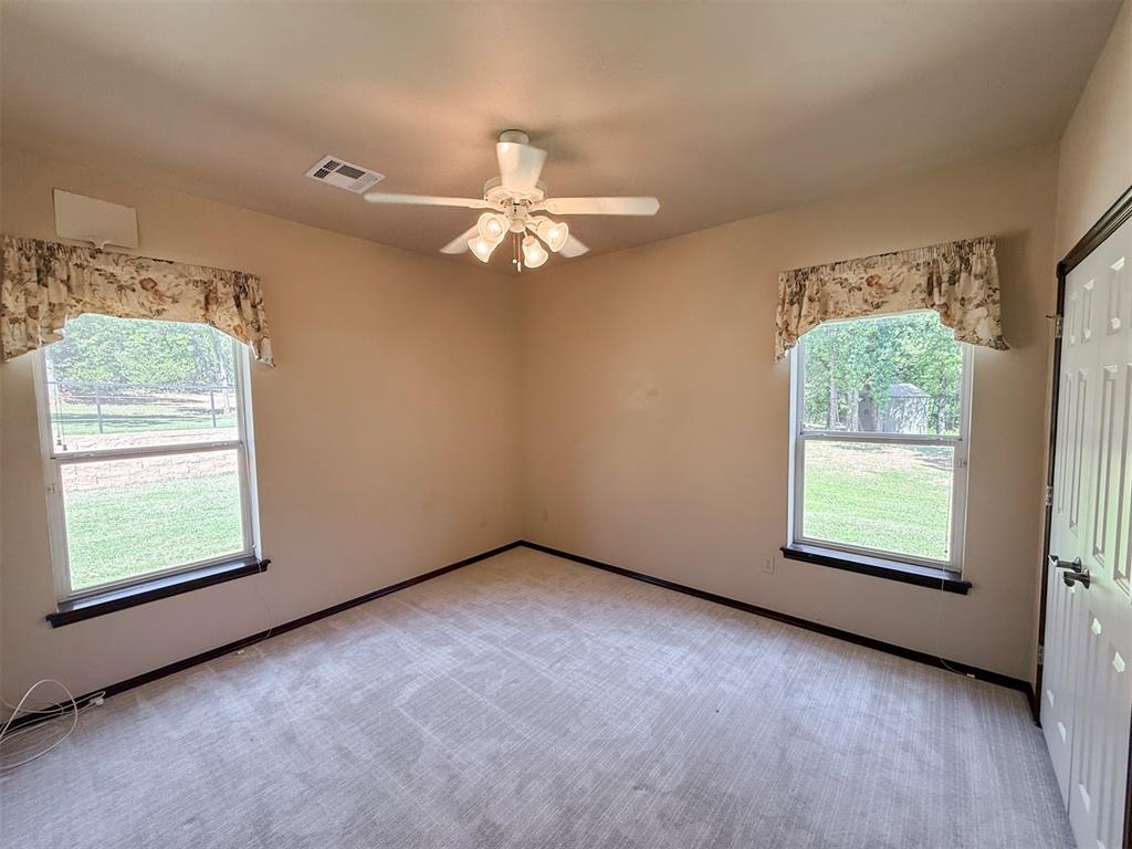 23505 E Waterloo Road Property Photo 31