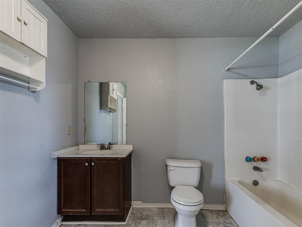 137 N O Avenue Property Photo 33