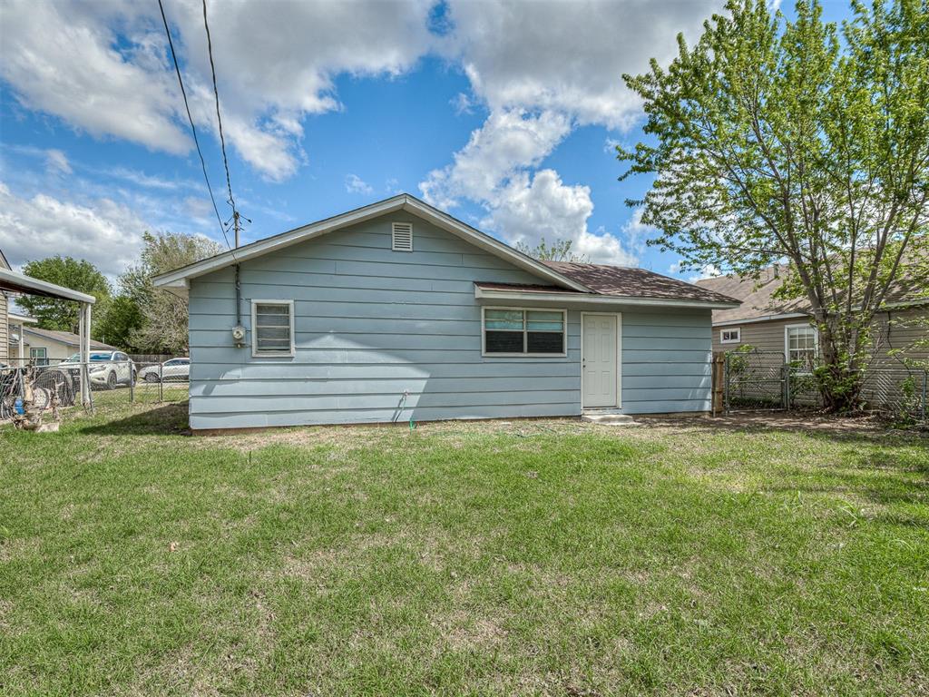 137 N O Avenue Property Photo 43