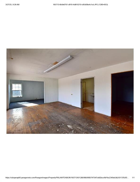 1527 W Gore Boulevard Property Photo 5