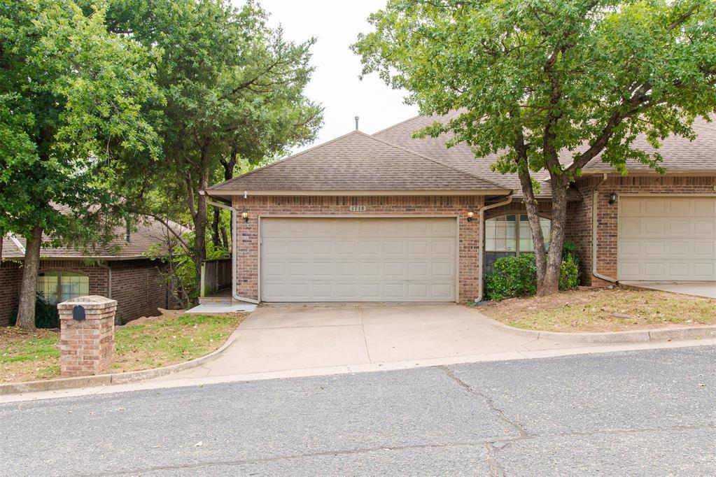 1718 Windhill Avenue Property Photo 1