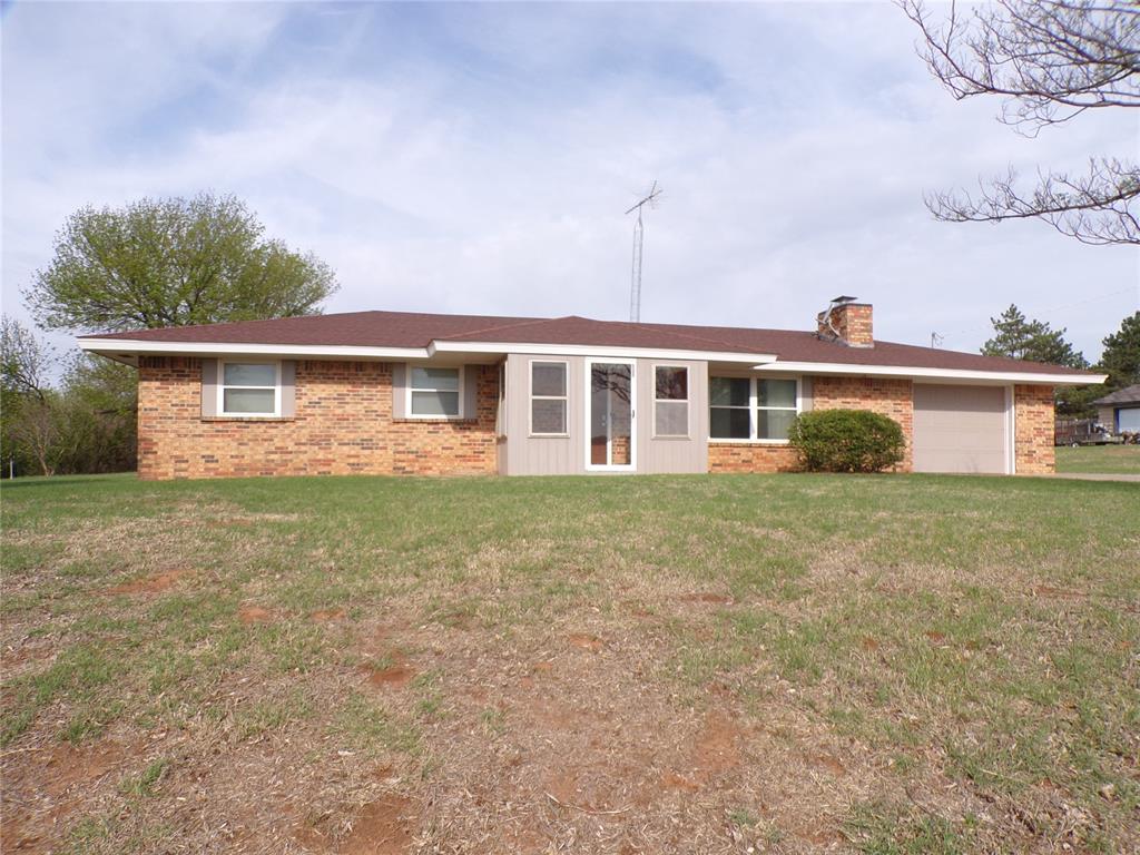 535 N Salyer Property Photo 2