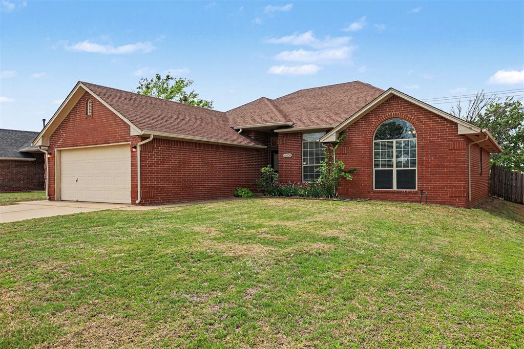 10009 S Land Avenue Property Photo 2