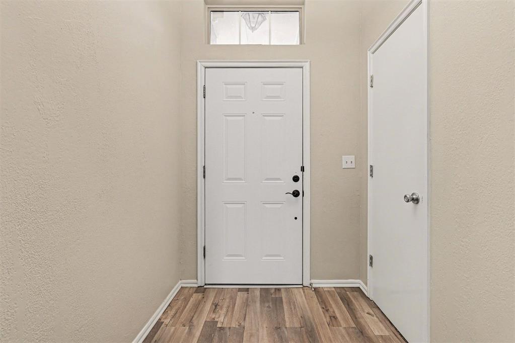 10009 S Land Avenue Property Photo 3