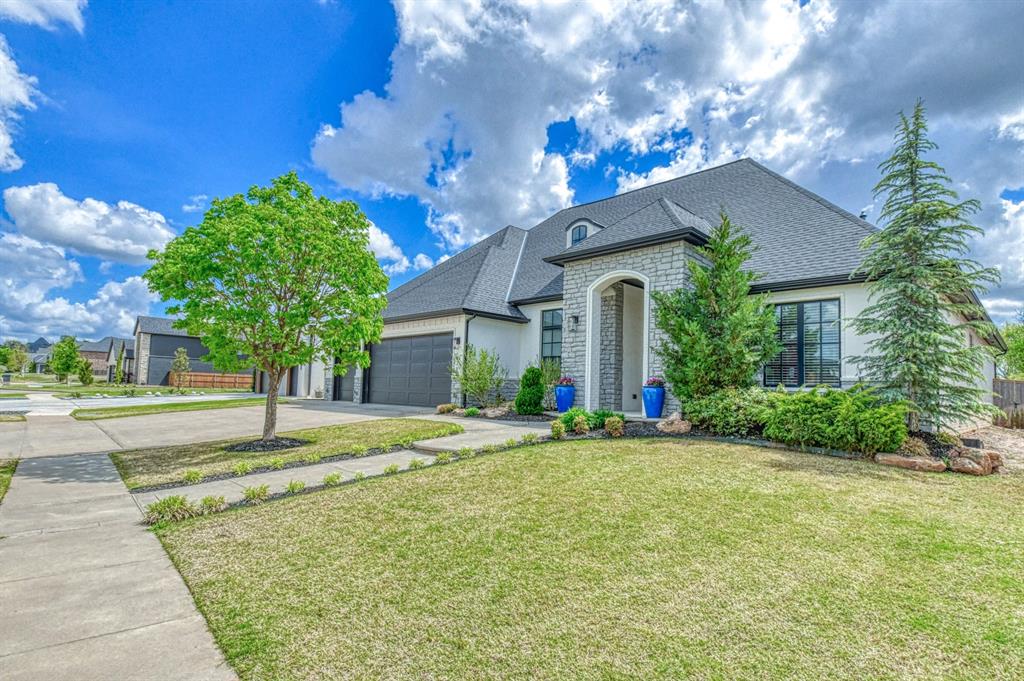 4604 Las Colinas Lane Property Photo 3