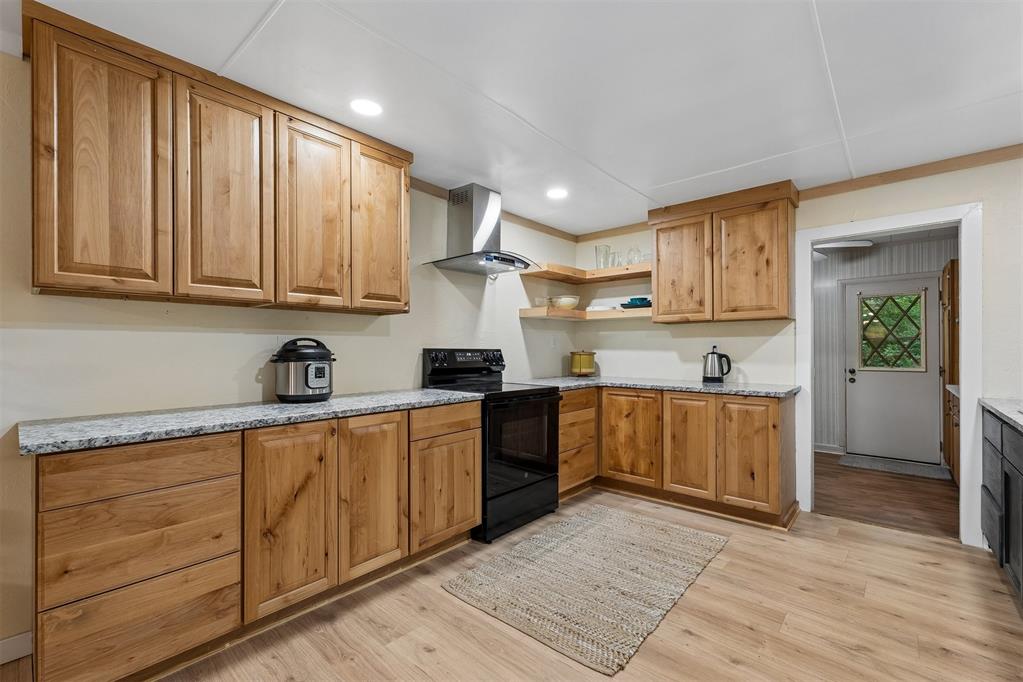 2725 Cabin Road Property Photo 12
