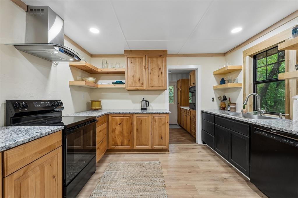 2725 Cabin Road Property Photo 14
