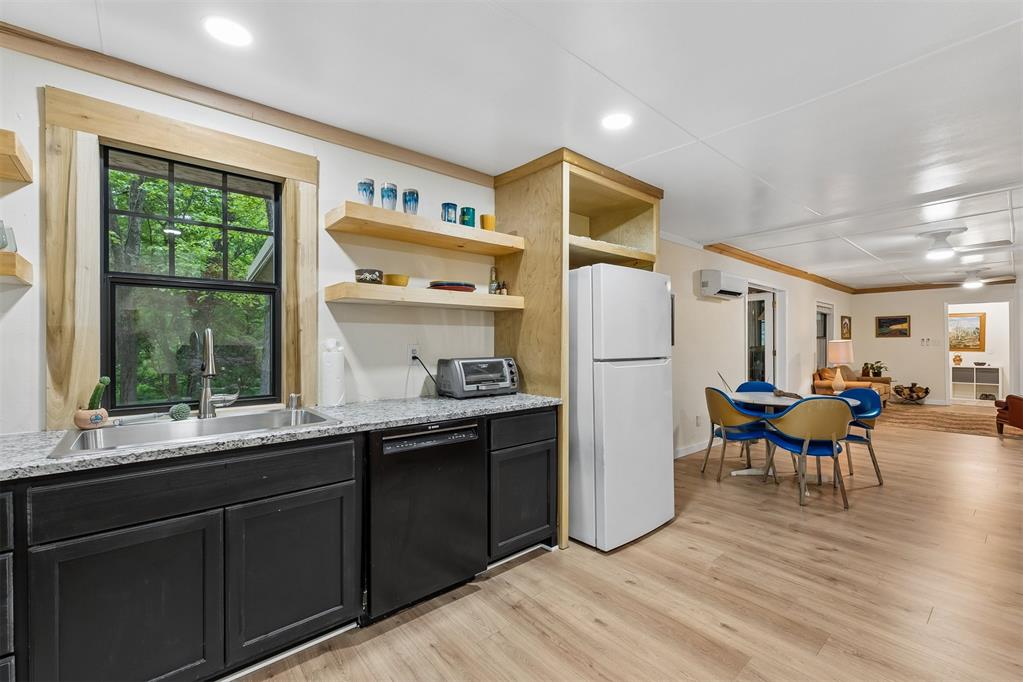 2725 Cabin Road Property Photo 16
