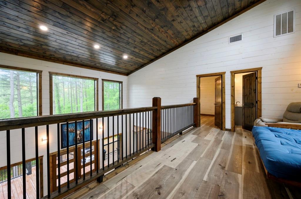 245 Gnarly Maple Trail Property Photo 28