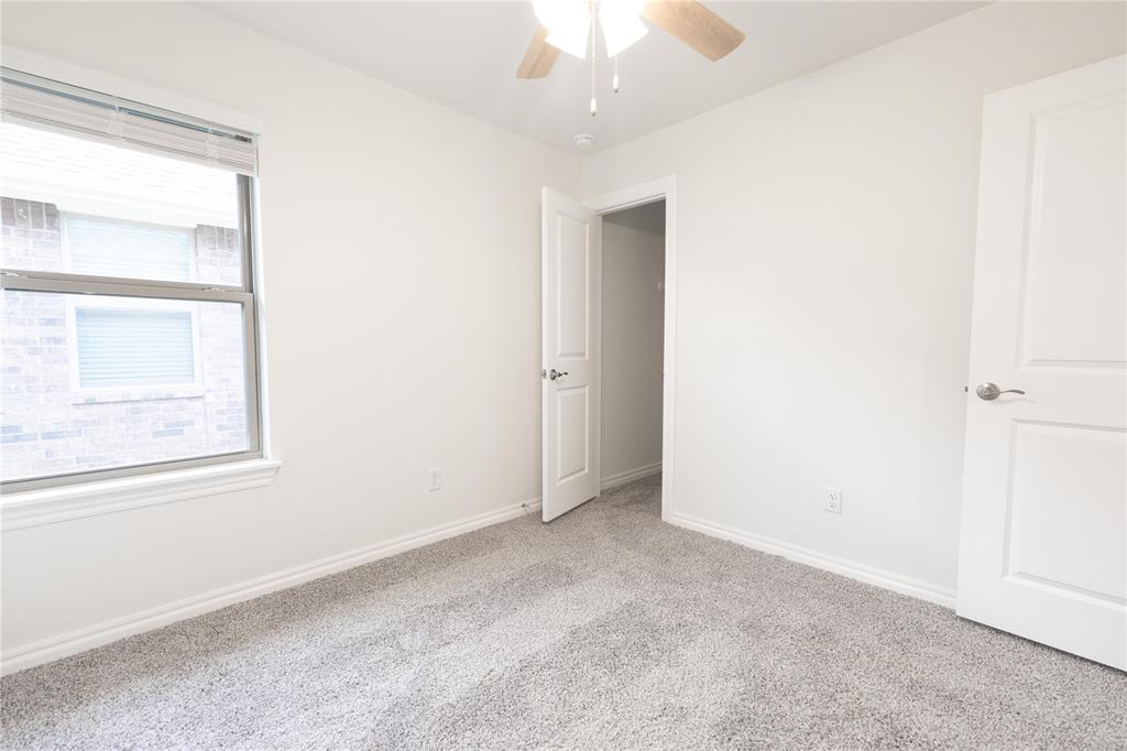 2208 Nw 170th Street Property Photo 21