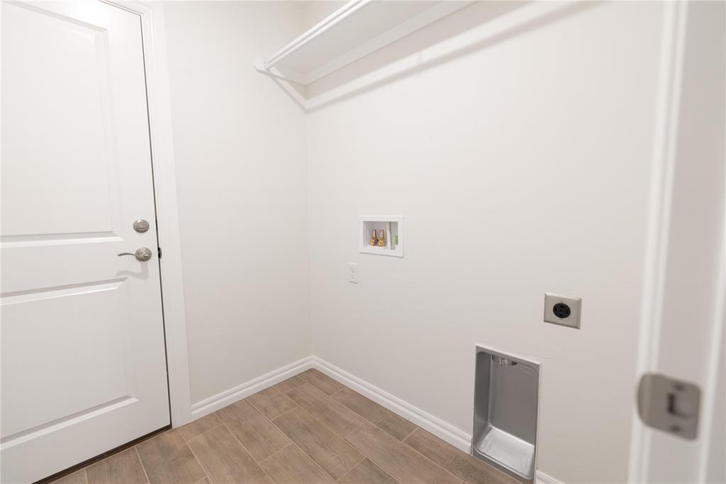 2208 Nw 170th Street Property Photo 38